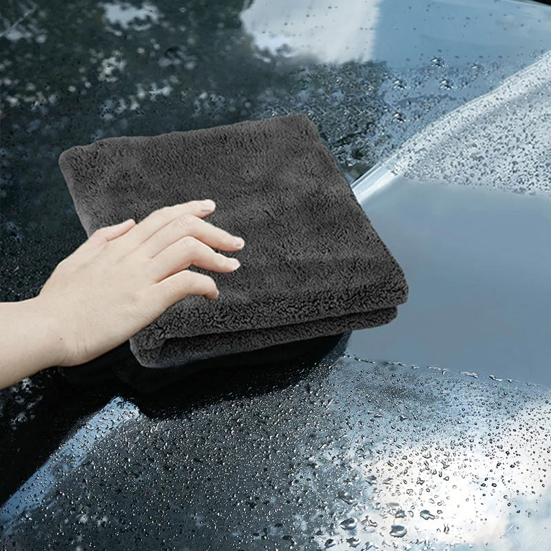 Vorzian™ MicroFiber Pro Towels